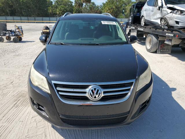 2010 Volkswagen Tiguan S VIN: WVGAV7AX7AW515565 Lot: 57120244