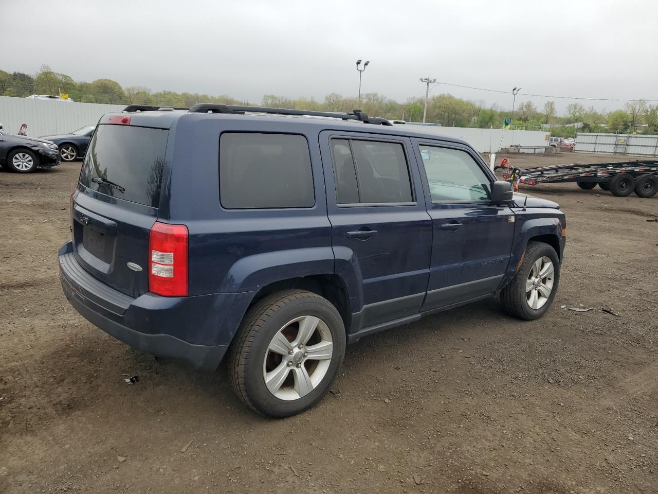 2012 Jeep Patriot Latitude vin: 1C4NJRFB0CD663551