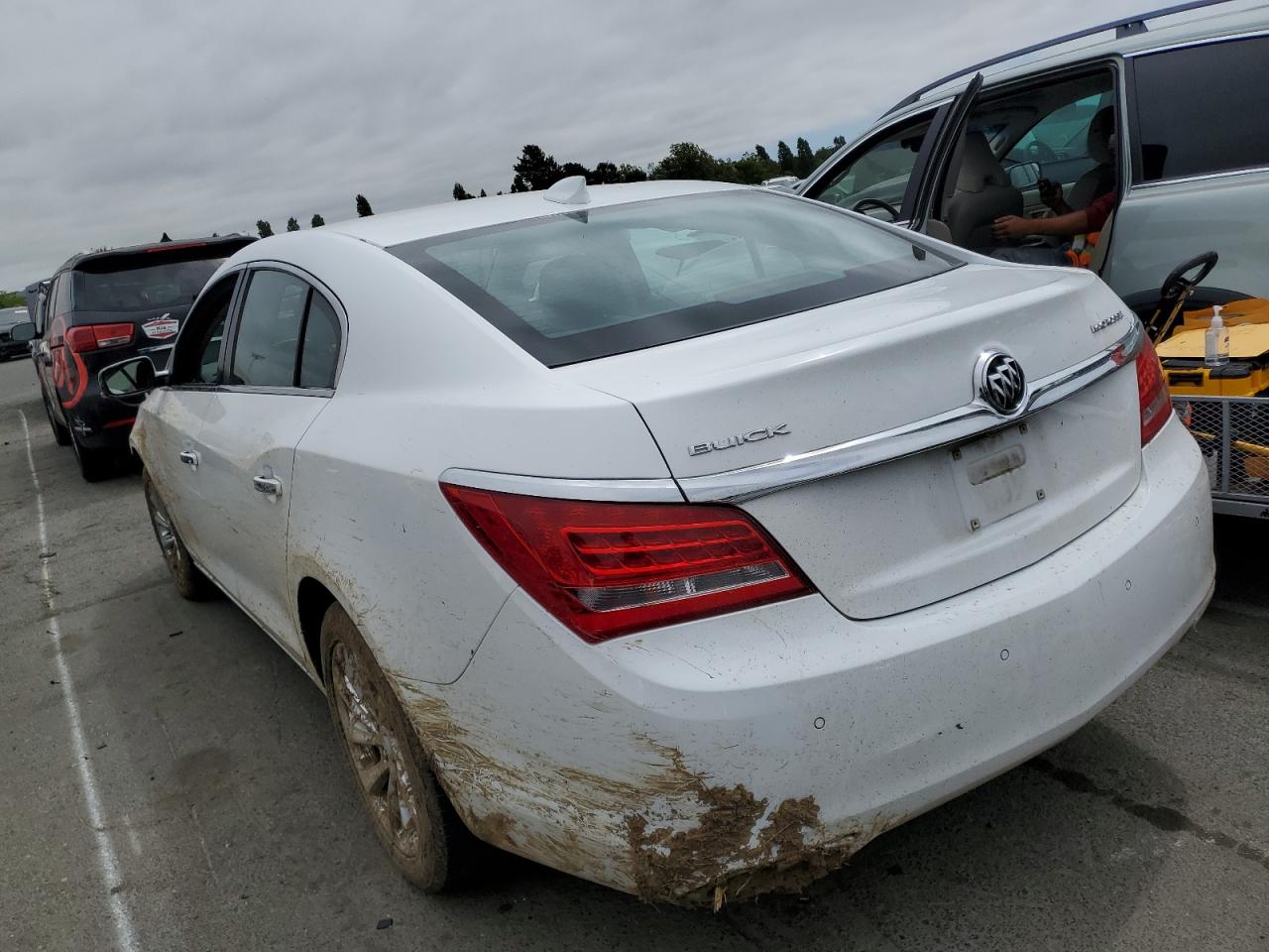 1G4GB5G38FF118787 2015 Buick Lacrosse