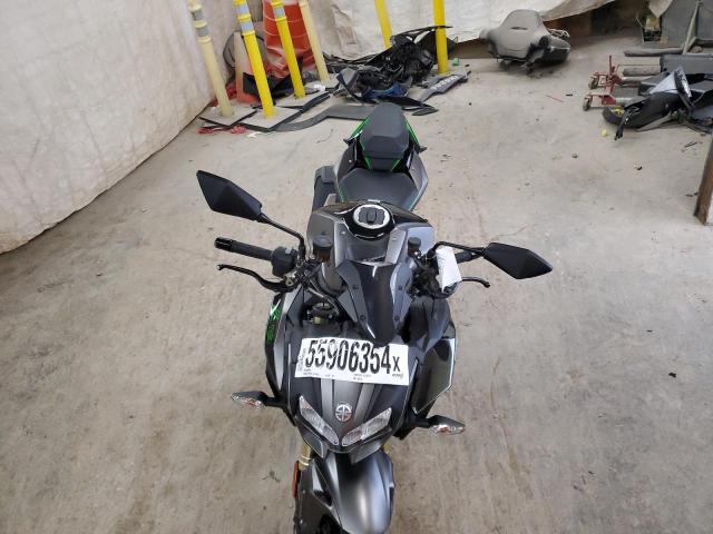 2024 KAWASAKI ZR1000 L - JKAZRCL14RA004007