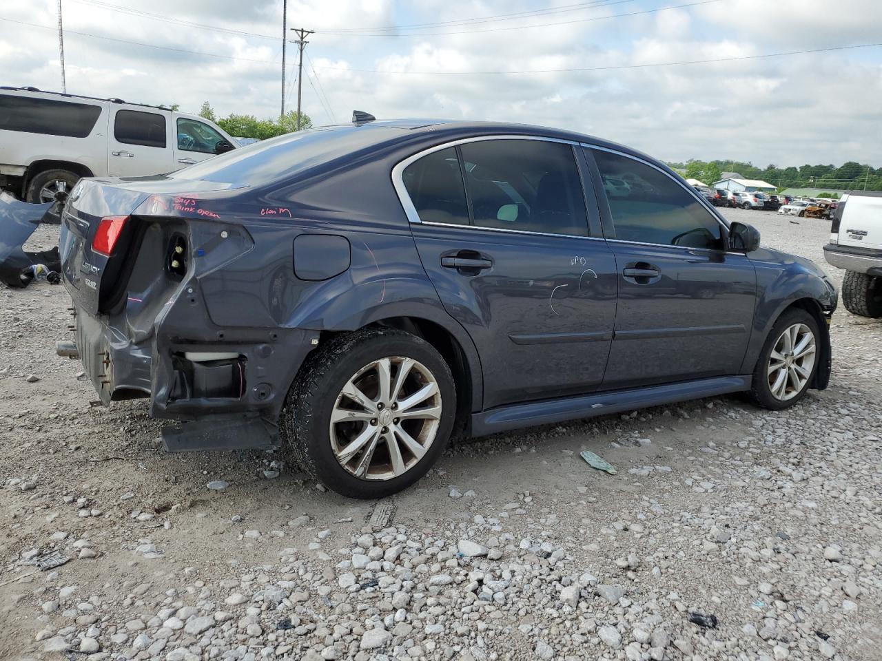 2013 Subaru Legacy 2.5I Limited vin: 4S3BMBK69D3035764