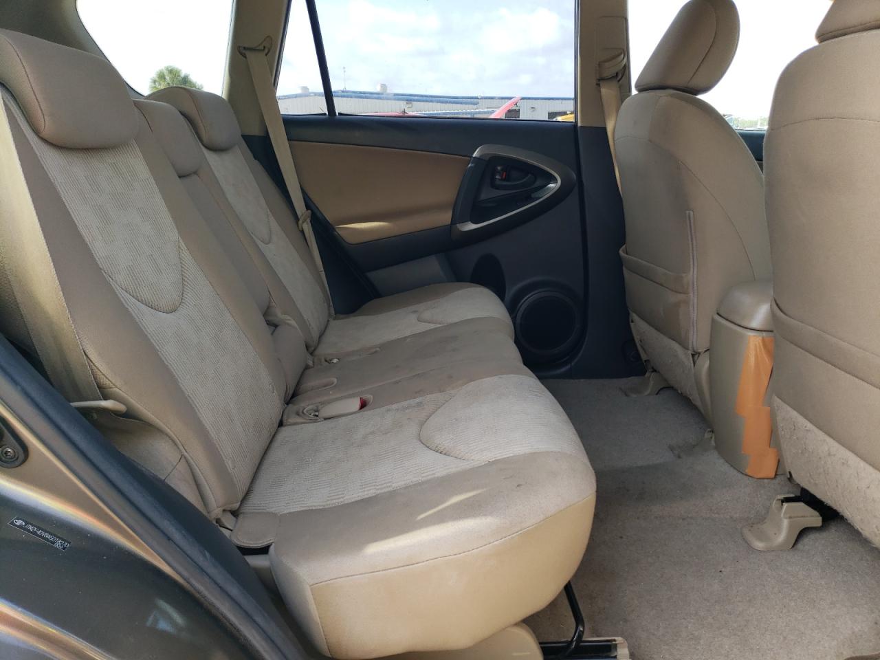 JTMZF4DV8A5018270 2010 Toyota Rav4