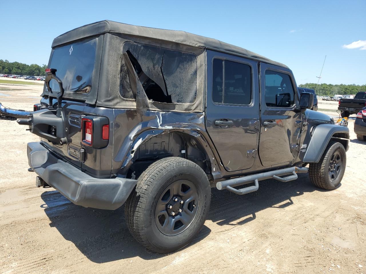 1C4HJXDG7JW183380 2018 Jeep Wrangler Unlimited Sport