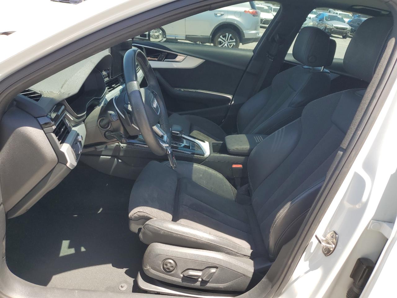 WAUFAAF40MN007561 2021 Audi A4 Prestige 45