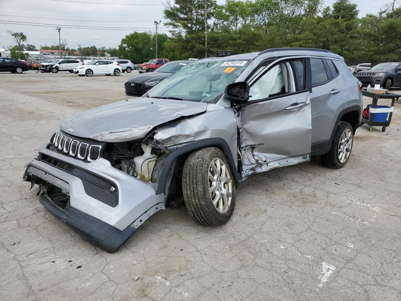 3C4NJDFB9NT114043 JEEP COMPASS 2022