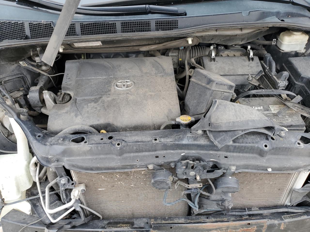 5TDYK3DC0ES463893 2014 Toyota Sienna Xle