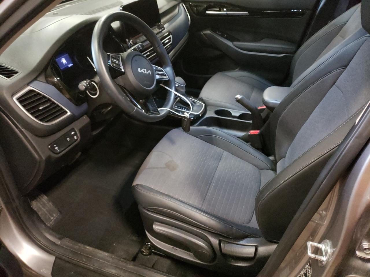 KNDEUCAA5N7318665 2022 Kia Seltos S