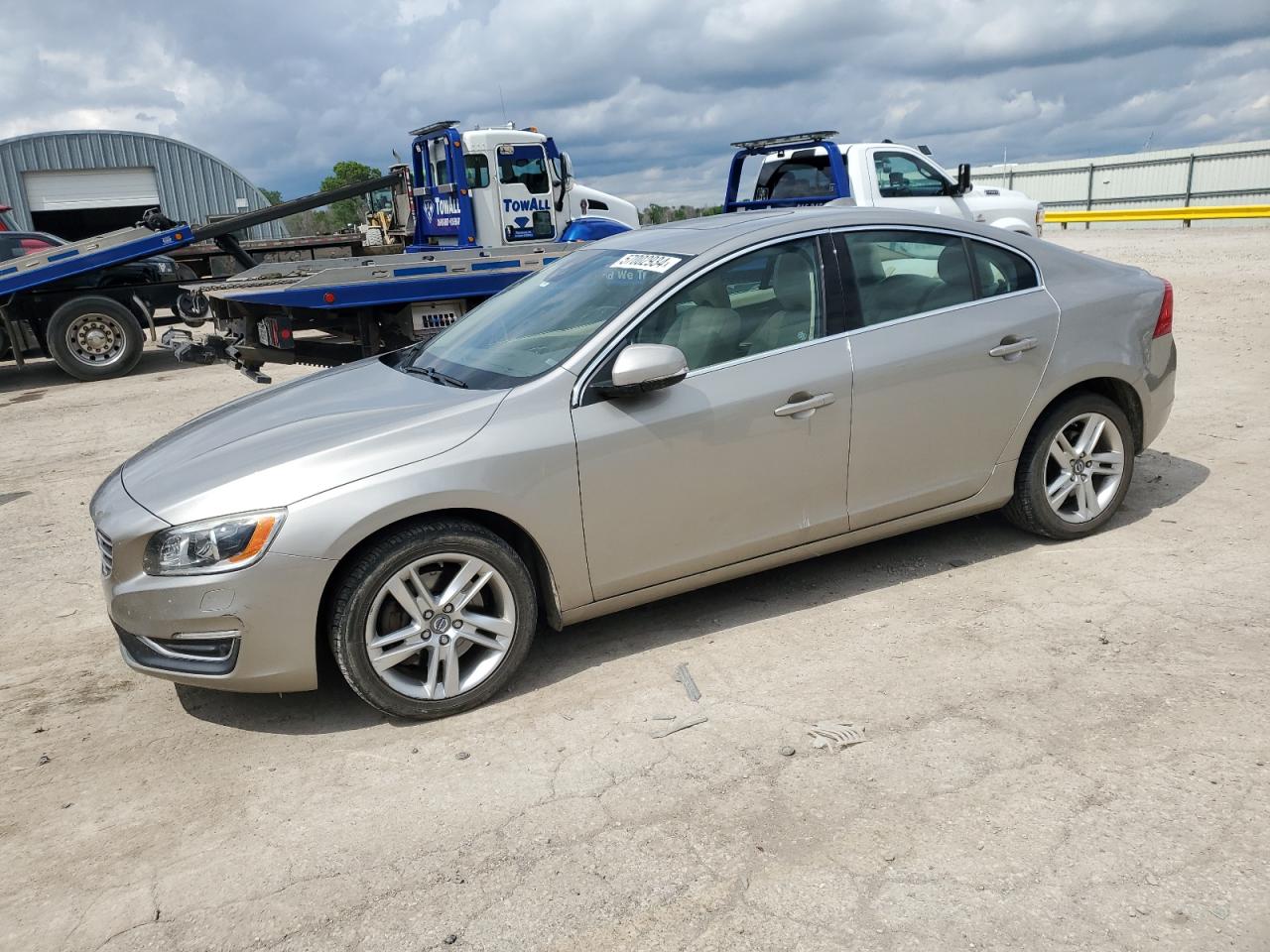 YV1612TM8F1342214 2015 Volvo S60 Platinum