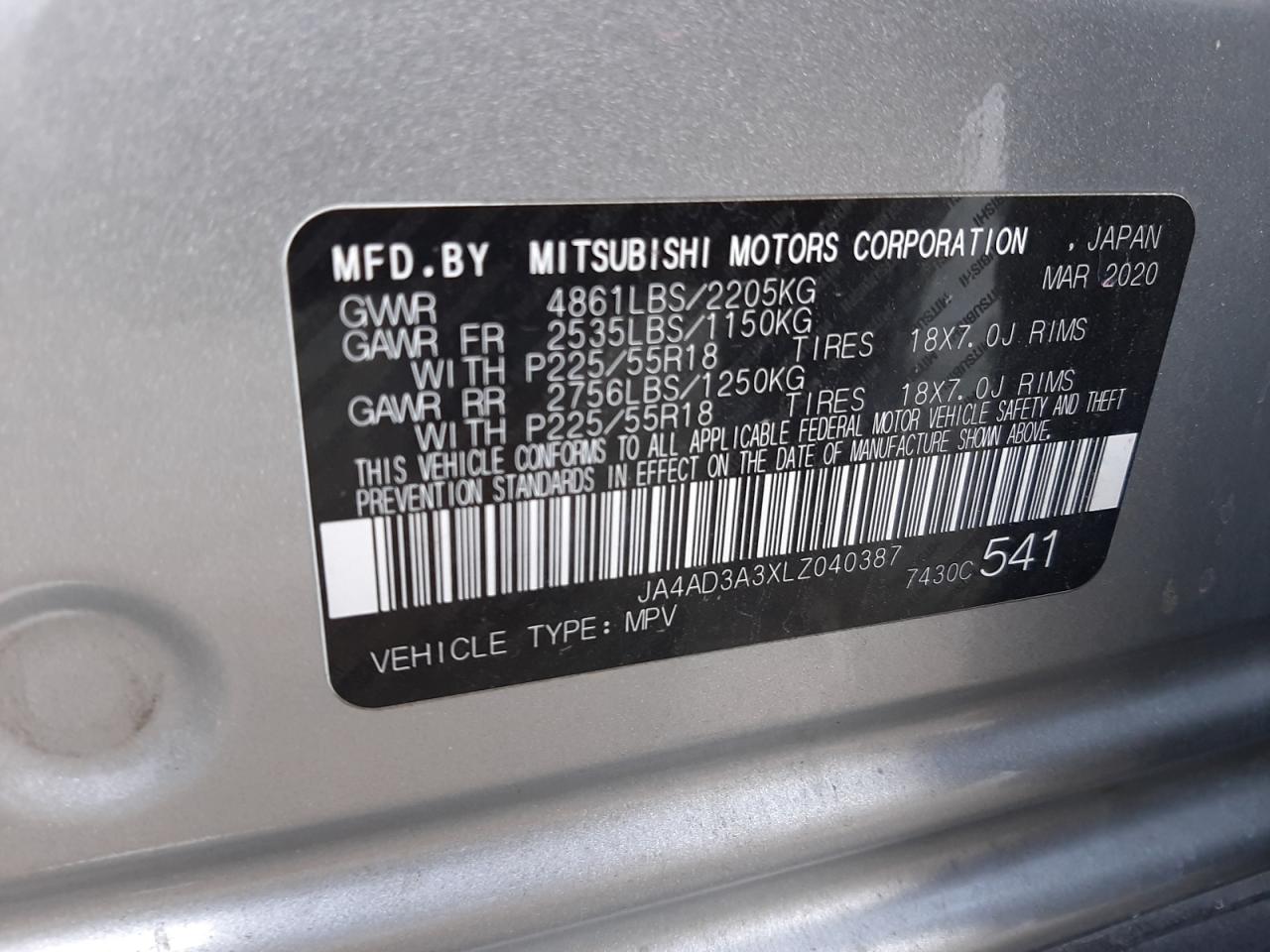 JA4AD3A3XLZ040387 2020 Mitsubishi Outlander Se
