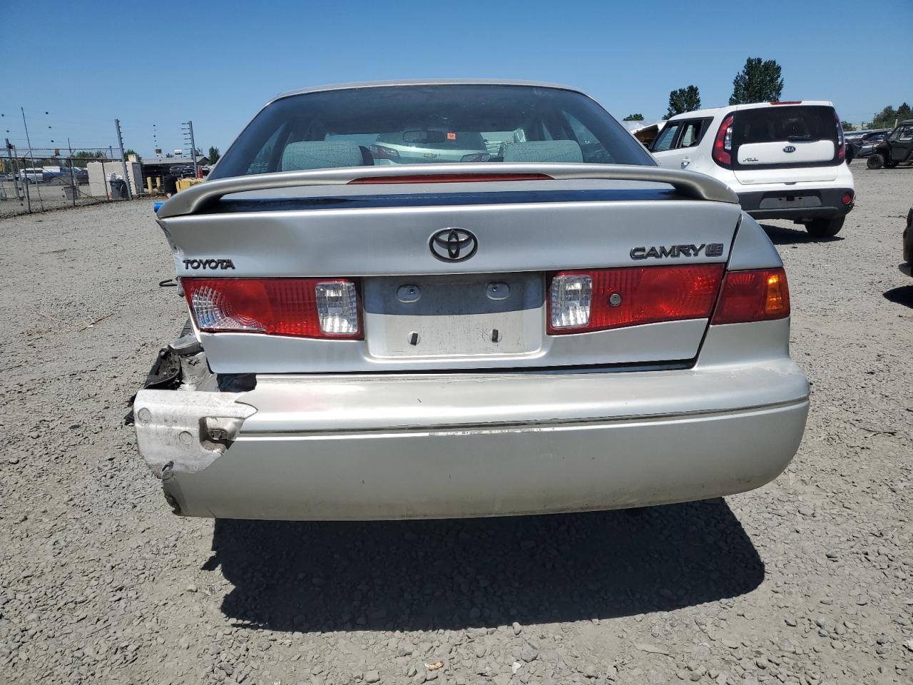 JT2BG22K8Y0502452 2000 Toyota Camry Ce