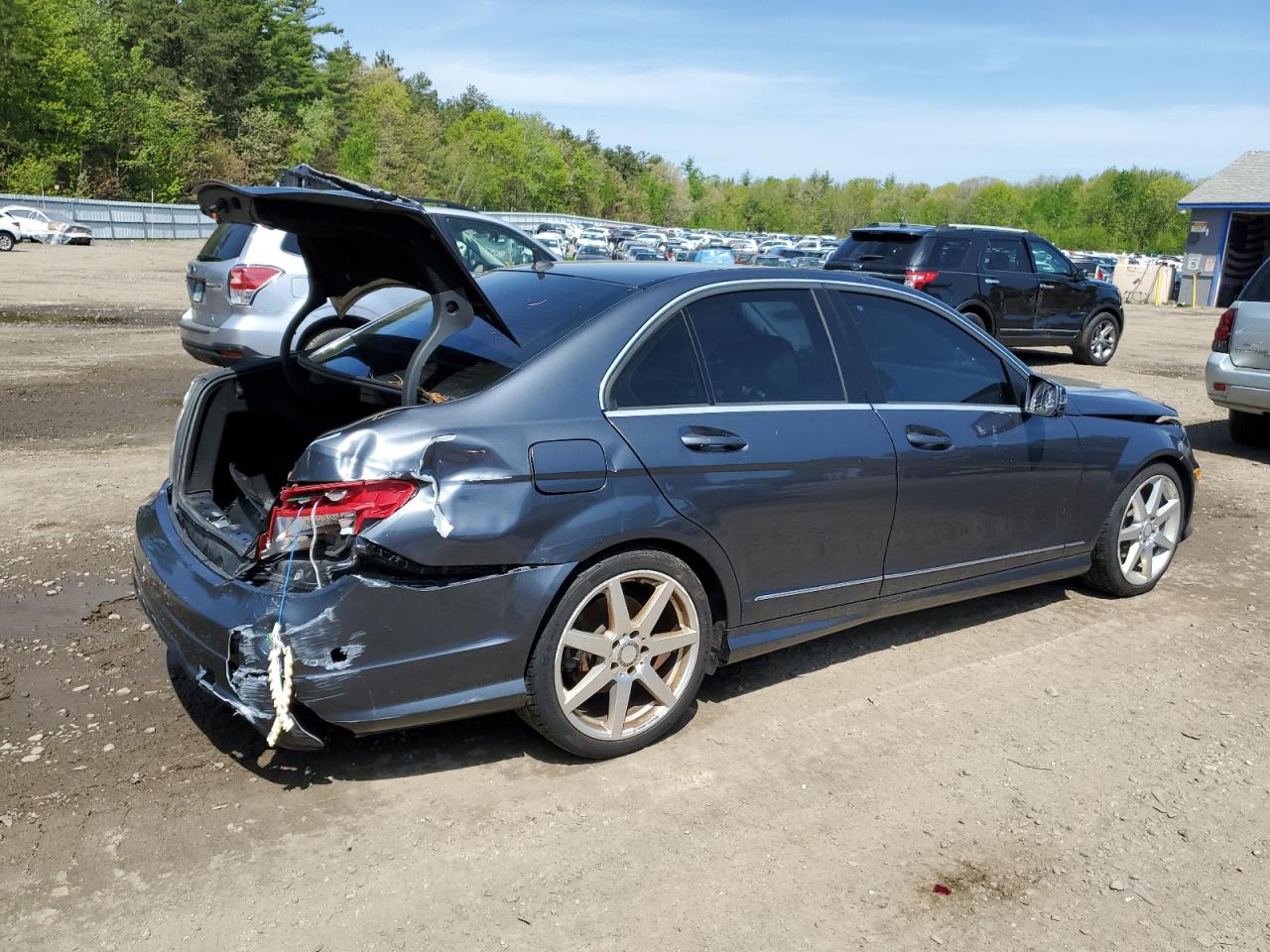 WDDGF4HB2EA964018 2014 Mercedes-Benz C 250