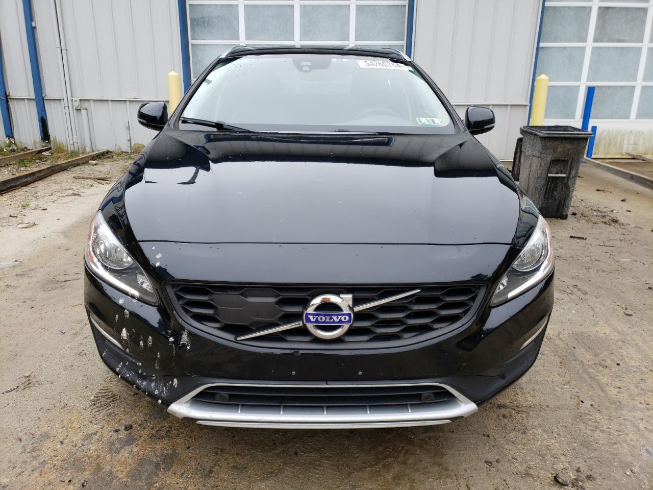 YV440MWK5J2054950 2018 Volvo V60 Cross Country Premier