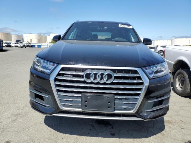 VIN WA1LHAF70JD041068 2018 Audi Q7, Premium Plus no.5