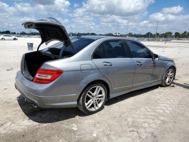 VIN WDDGF8AB2DR286016 2013 Mercedes-Benz C-Class, 3... no.3