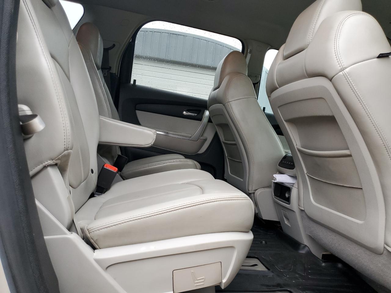 1GKER33788J206134 2008 GMC Acadia Slt-2