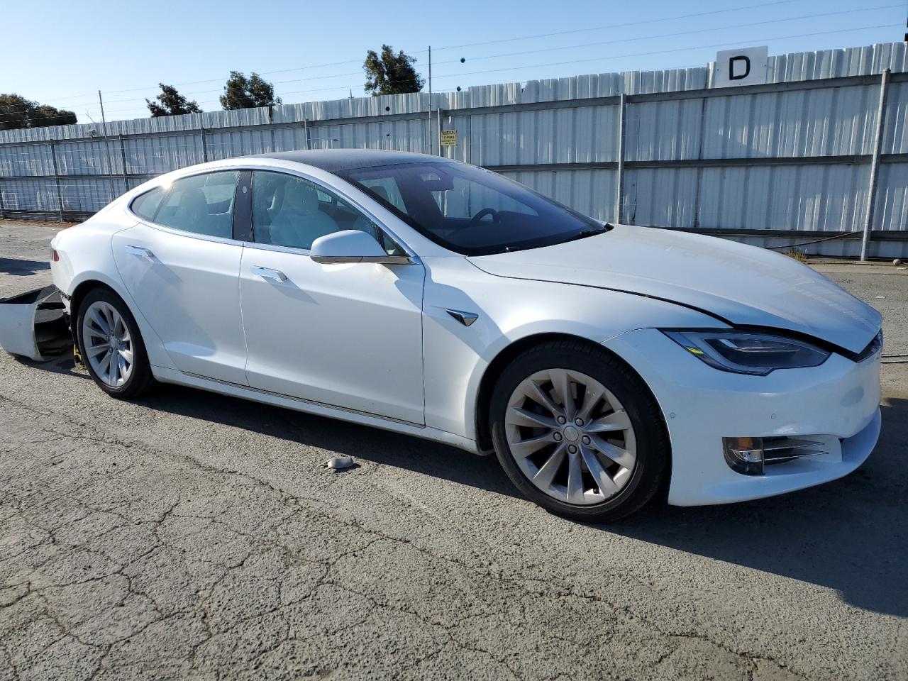 5YJSA1E27KF308860 2019 Tesla Model S