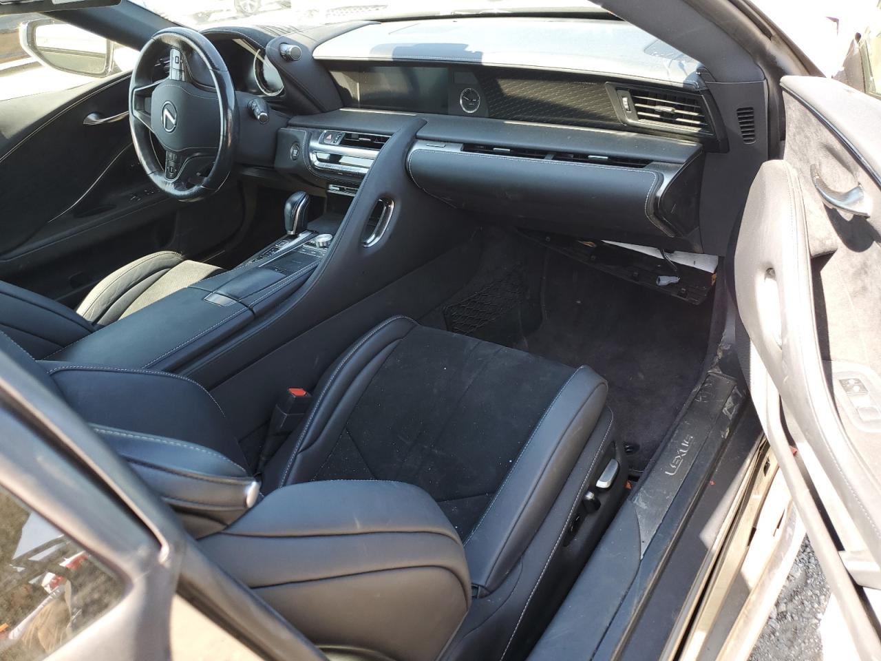 JTHHP5AY4JA002697 2018 Lexus Lc 500