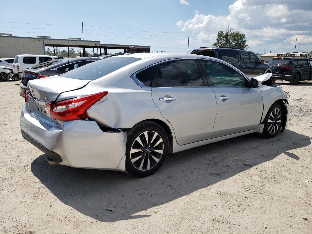 1N4AL3AP7GC165261 2016 Nissan Altima 2.5