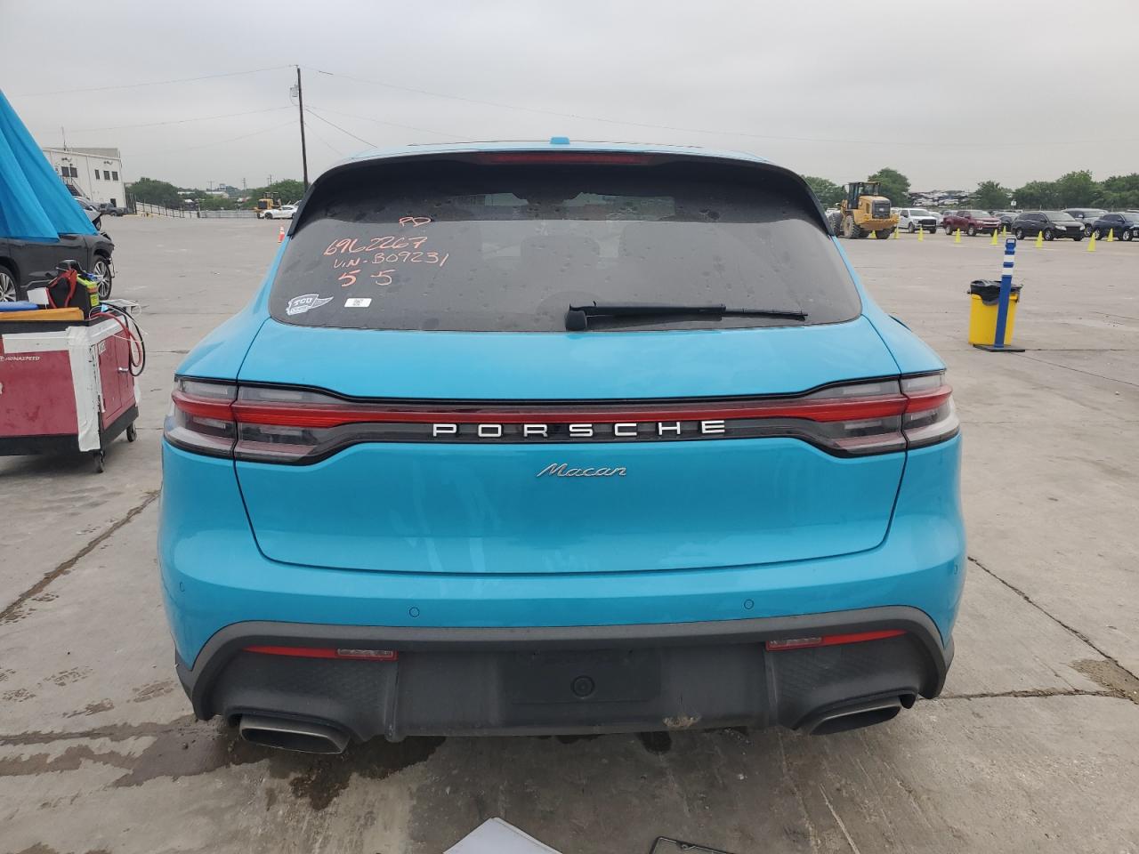 WP1AA2A55PLB09231 2023 Porsche Macan Base