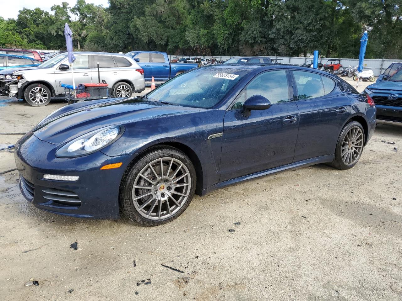 WP0AA2A71FL004302 2015 Porsche Panamera 2