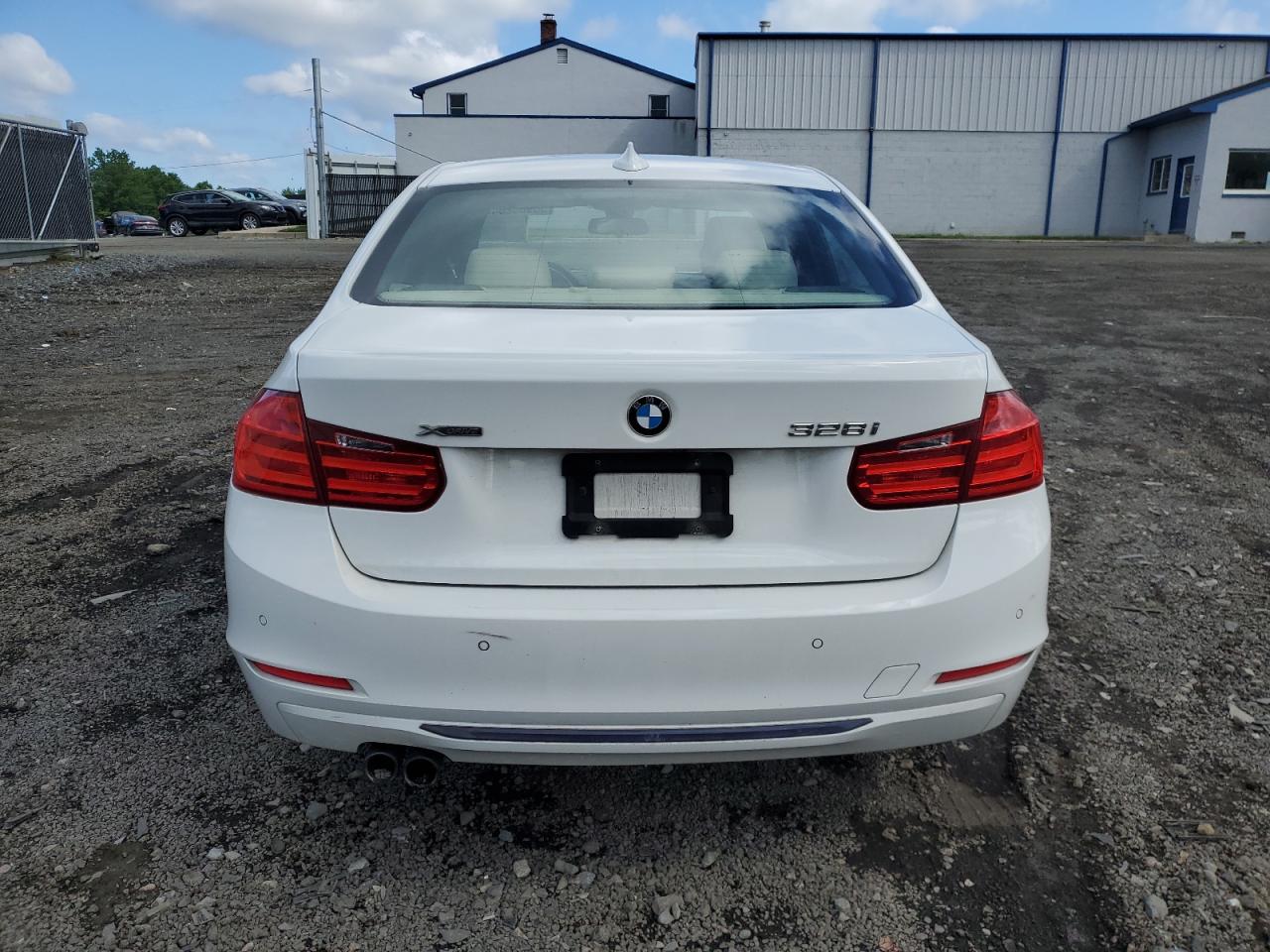WBA3B5C53FP653107 2015 BMW 328 Xi Sulev