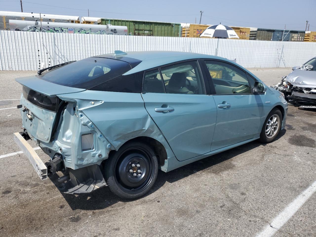 JTDKBRFU3G3018809 2016 Toyota Prius