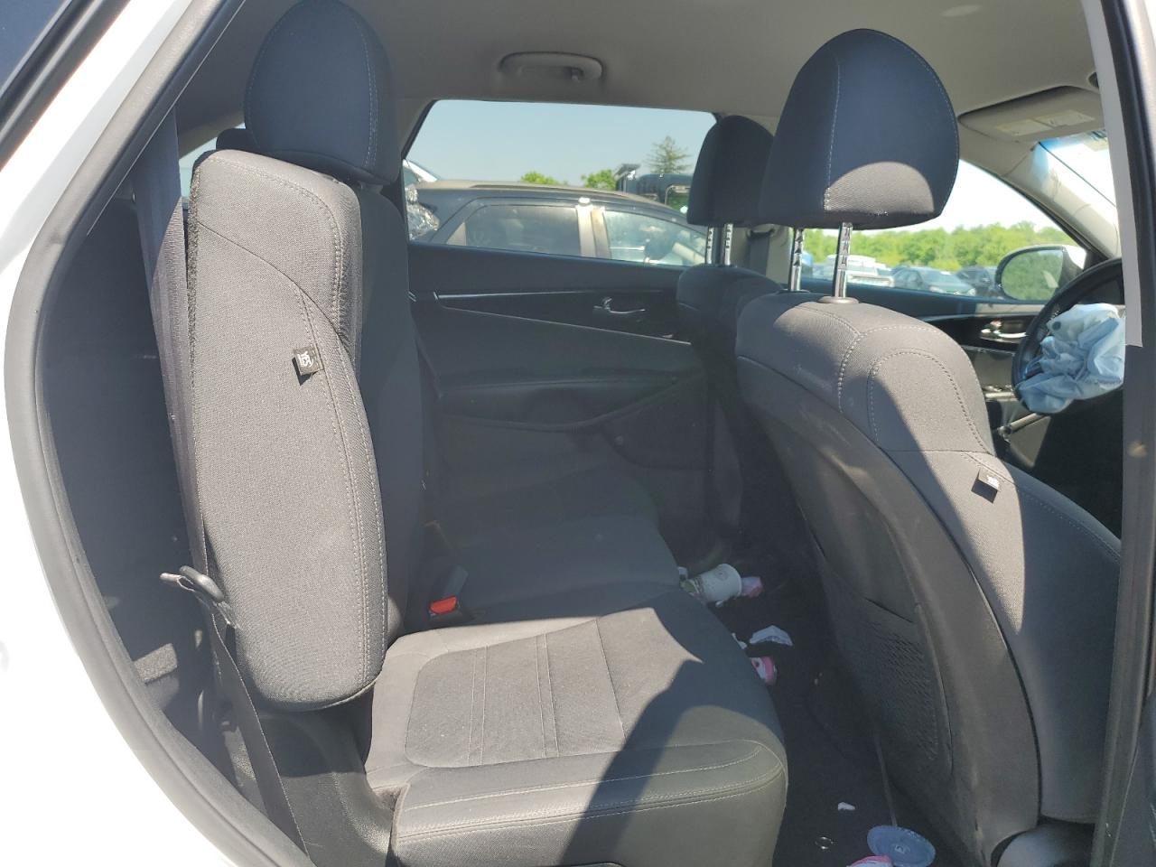 5XYPG4A34KG573068 2019 Kia Sorento L