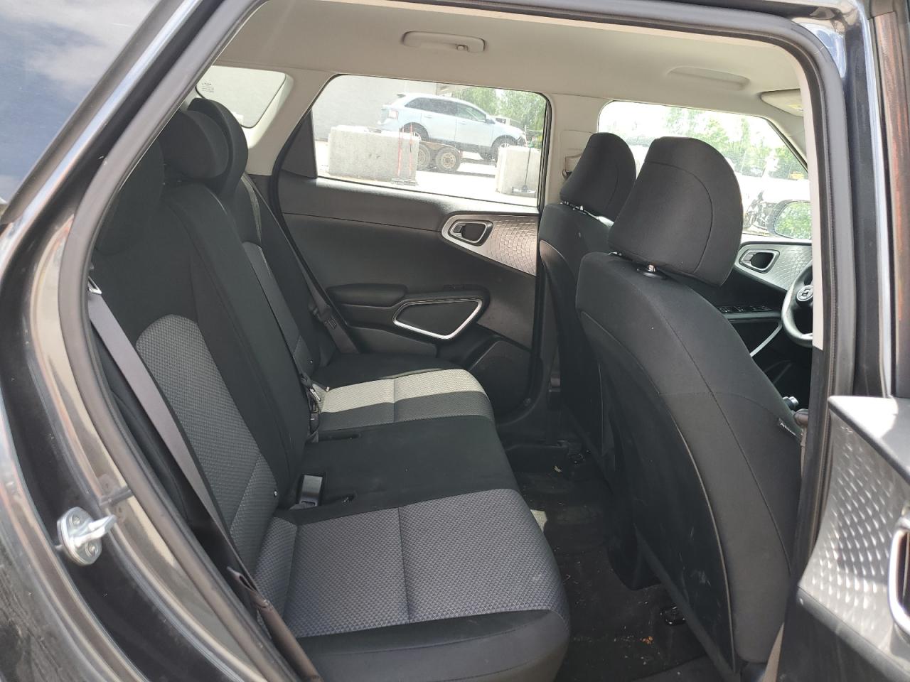 KNDJ23AUXN7811790 2022 Kia Soul Lx