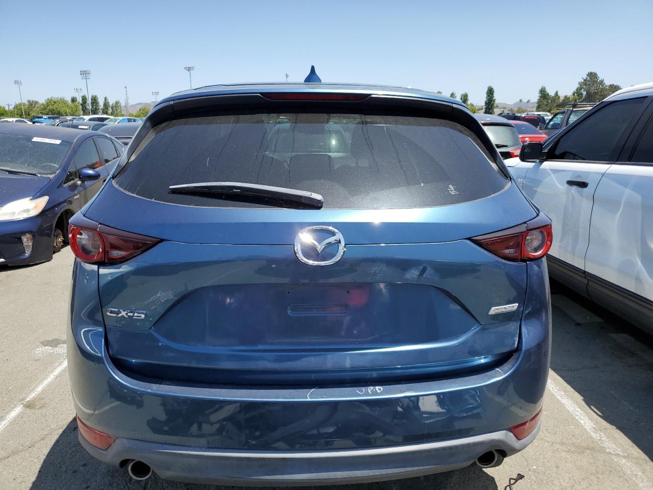 JM3KFACM1J0417468 2018 Mazda Cx-5 Touring