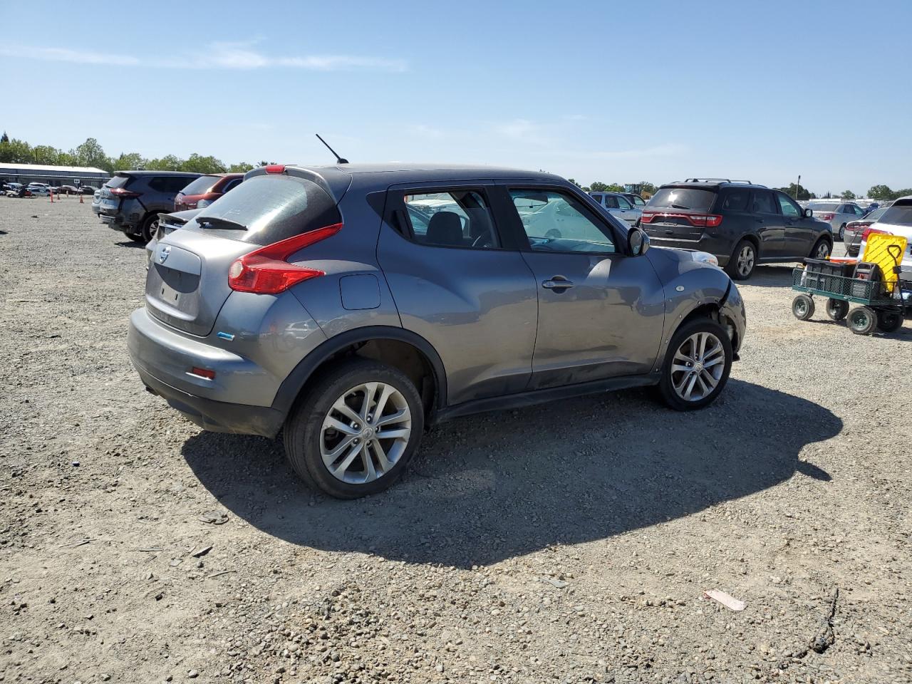 JN8AF5MR2DT219737 2013 Nissan Juke S