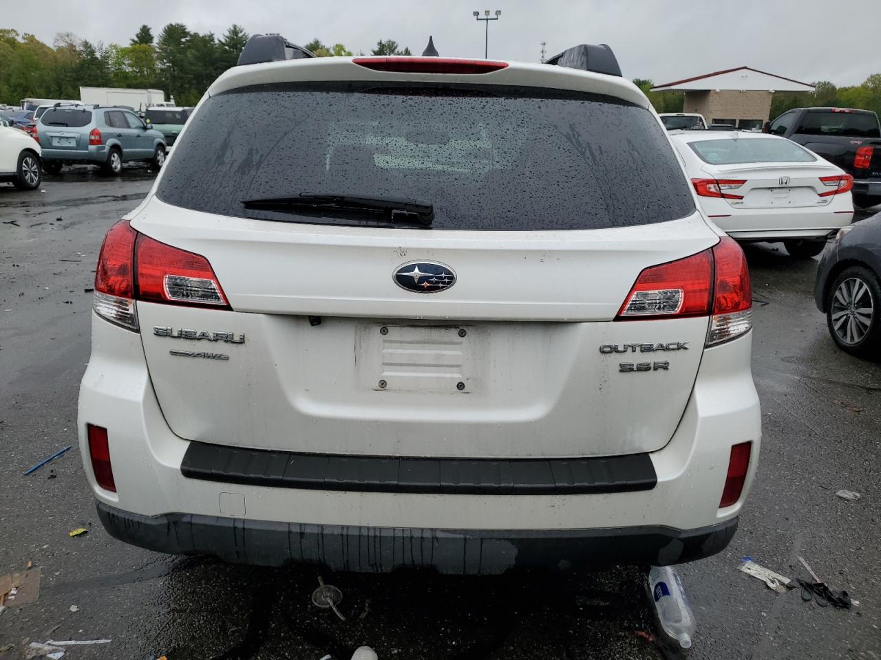 2012 Subaru Outback 3.6R Limited vin: 4S4BRDLC5C2250270