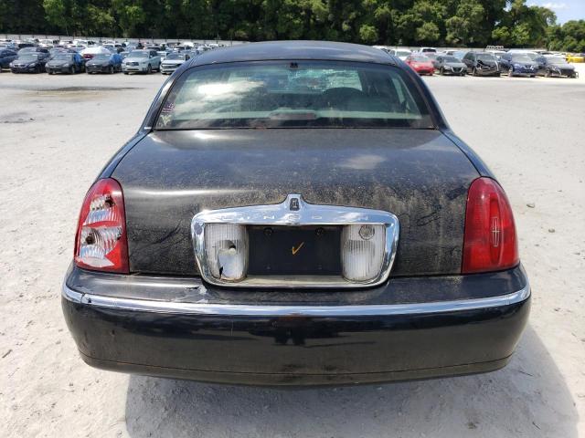 2000 Lincoln Town Car Cartier VIN: 1LNHM83W2YY865535 Lot: 56050214