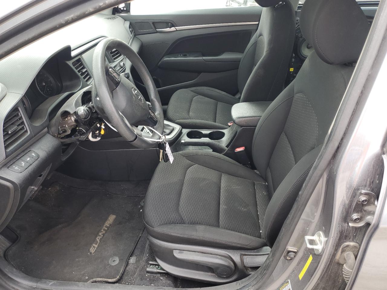 KMHD84LF7KU862639 2019 Hyundai Elantra Sel