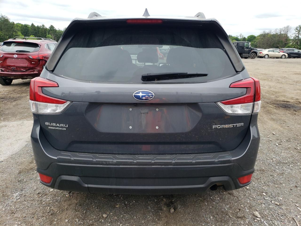 JF2SKAJC0LH581489 2020 Subaru Forester Premium
