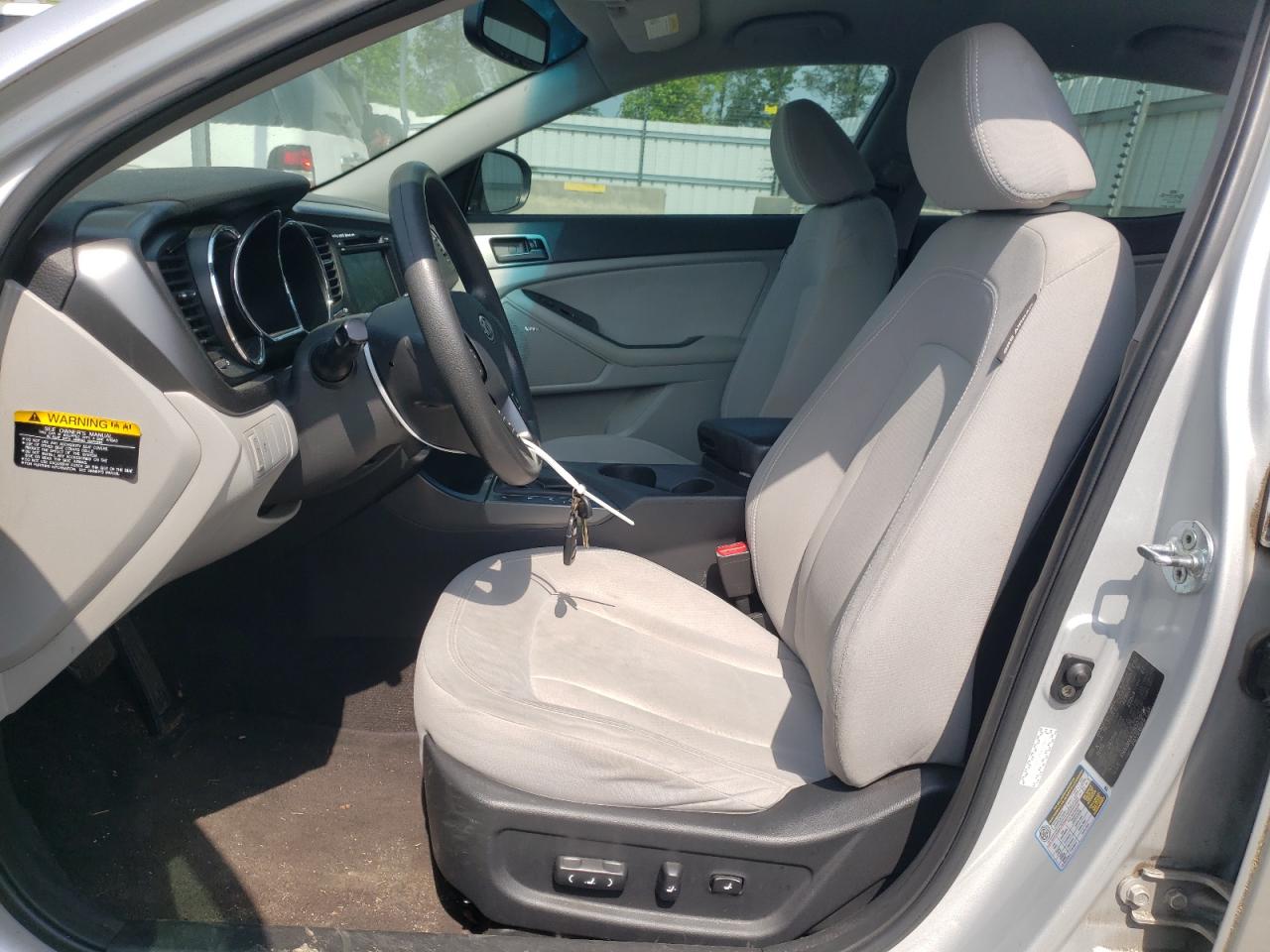 KNAGM4A72B5070026 2011 Kia Optima Lx