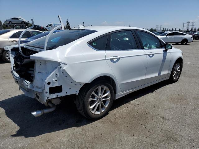 3FA6P0HD9LR112920 Ford Fusion SE 3