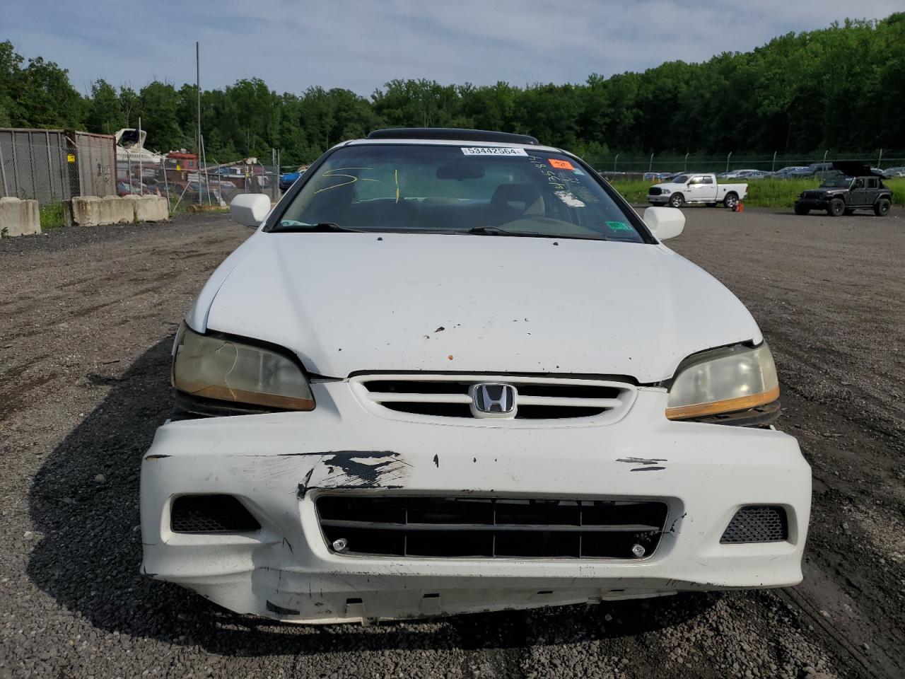 1HGCG32022A017890 2002 Honda Accord Se