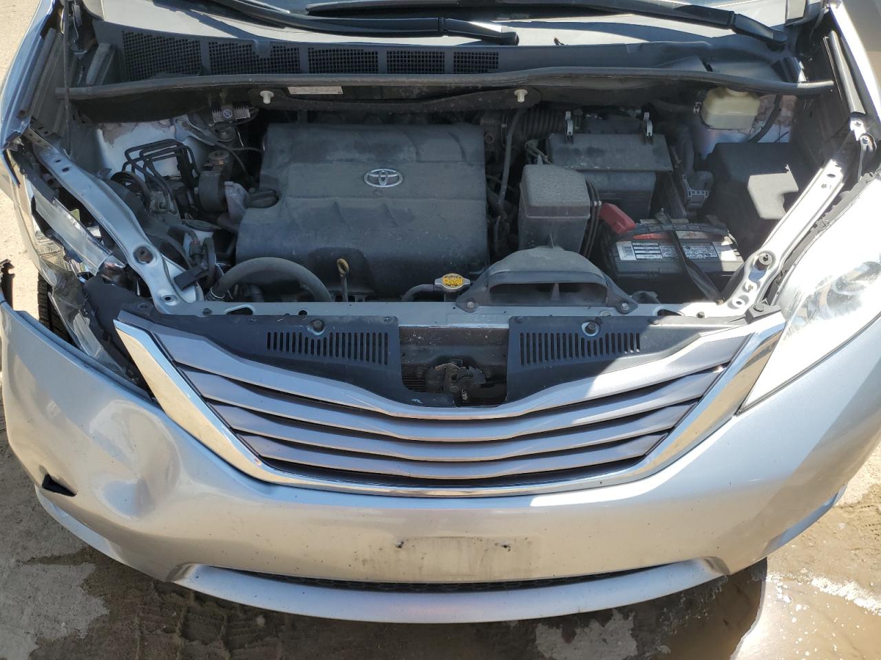 5TDYK3DC0GS736320 2016 Toyota Sienna Xle