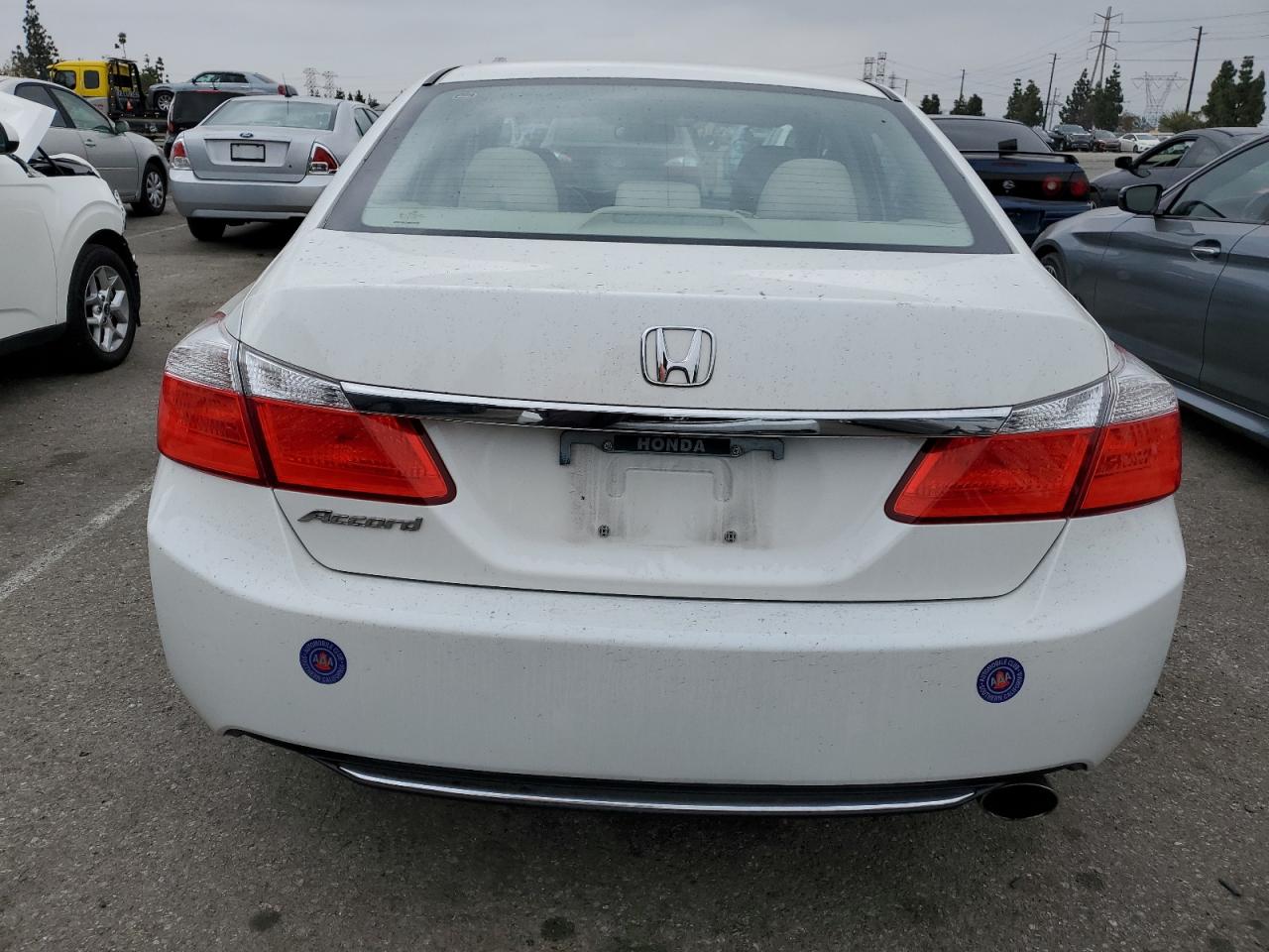 1HGCR2F38DA127449 2013 Honda Accord Lx