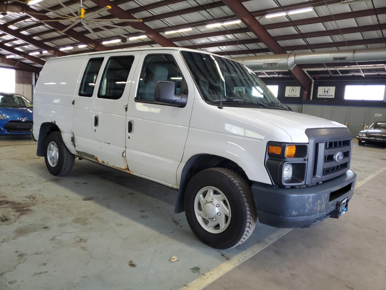 2014 Ford Econoline E250 Van vin: 1FTNE2EW2EDB03033