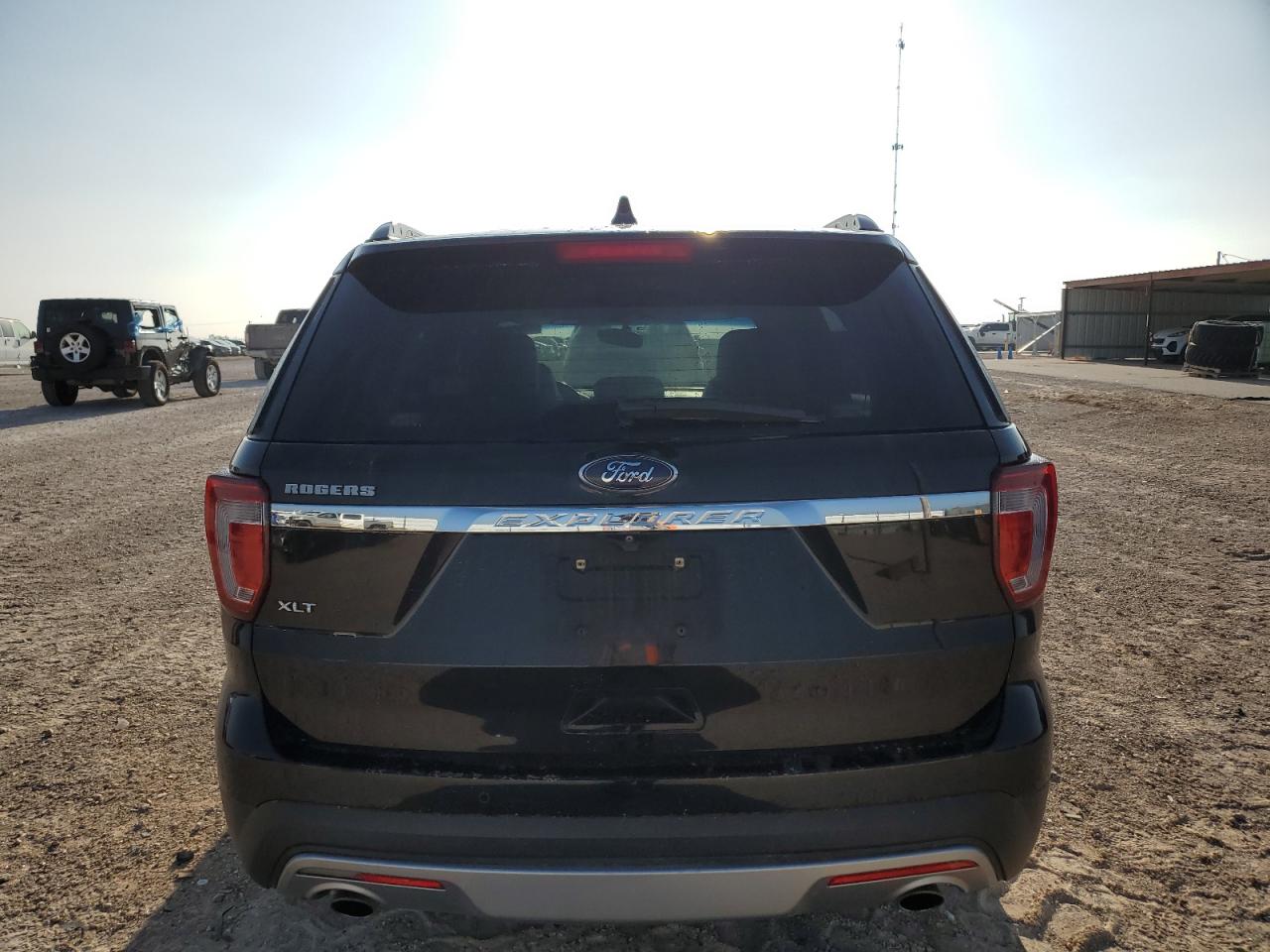 1FM5K7D84HGC54429 2017 Ford Explorer Xlt