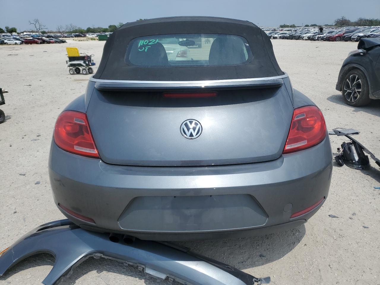 3VW517AT0EM819516 2014 Volkswagen Beetle