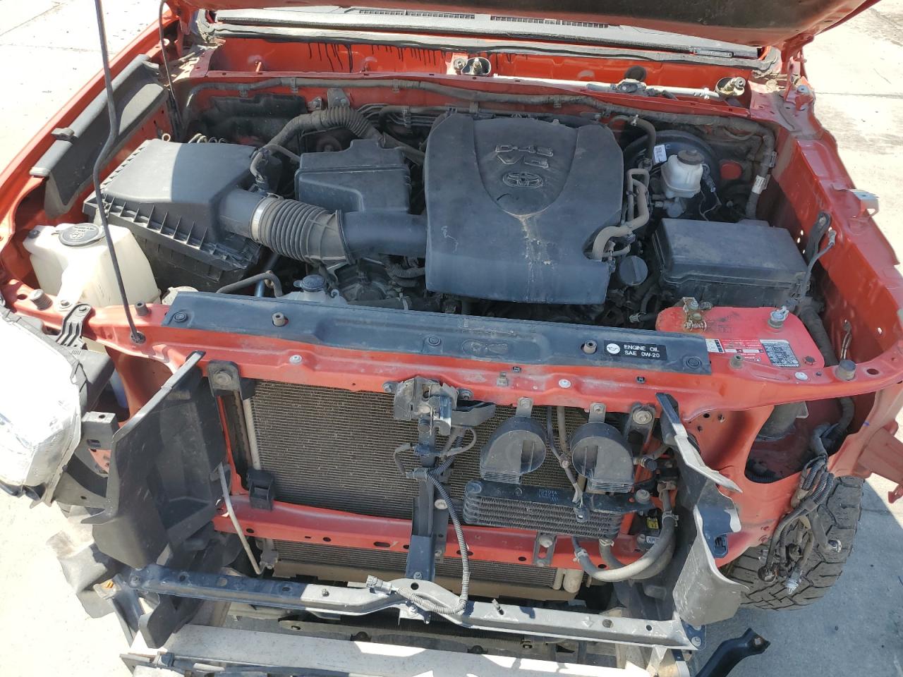 3TMCZ5AN1JM143144 2018 Toyota Tacoma Double Cab