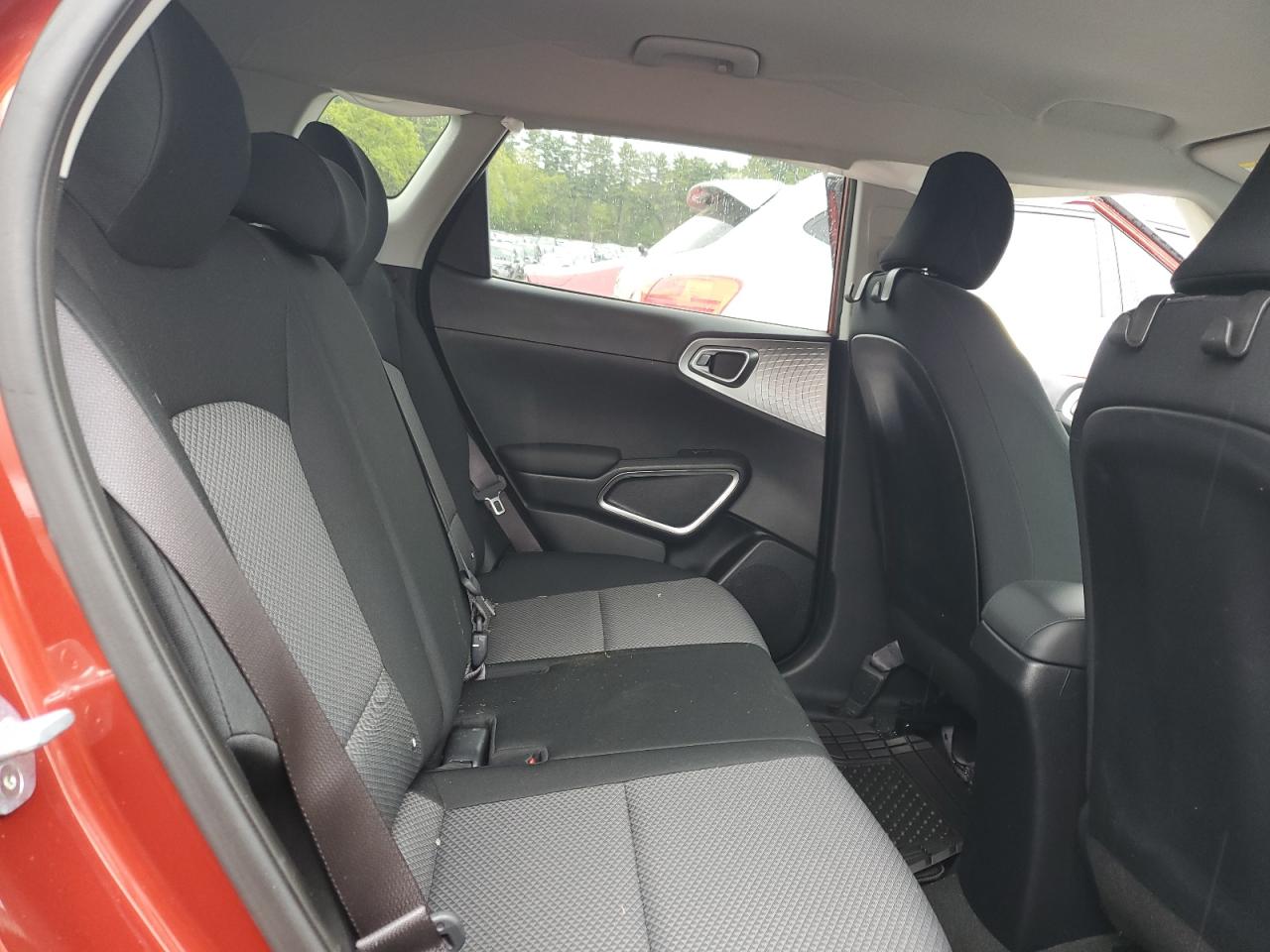 KNDJ23AUXL7088455 2020 Kia Soul Lx