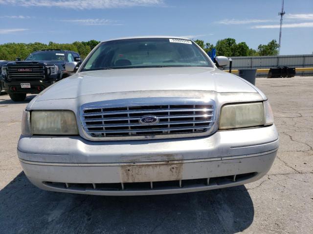 2001 Ford Crown Victoria VIN: 2FAFP73W21X104738 Lot: 53909344