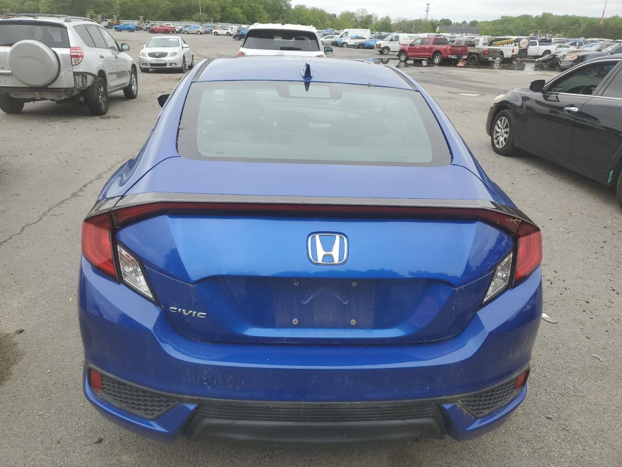 2HGFC3B31JH357390 2018 Honda Civic Ex