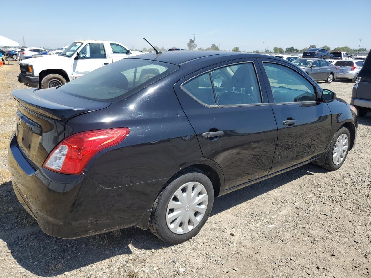 3N1CN7AP6KL809630 2019 Nissan Versa S