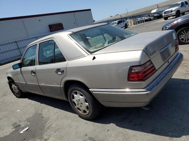 1995 Mercedes-Benz E 320 Base VIN: WDBEA32E9SC264993 Lot: 55973264