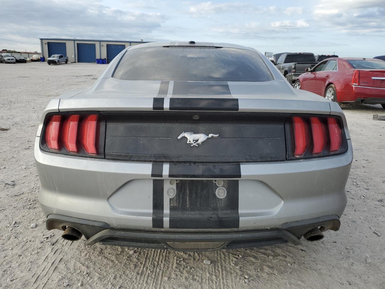 1FA6P8TH8L5126156 2020 Ford Mustang