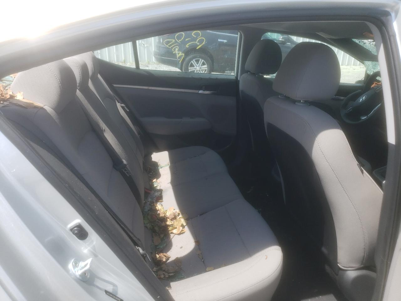 5NPD84LF6KH490418 2019 Hyundai Elantra Sel